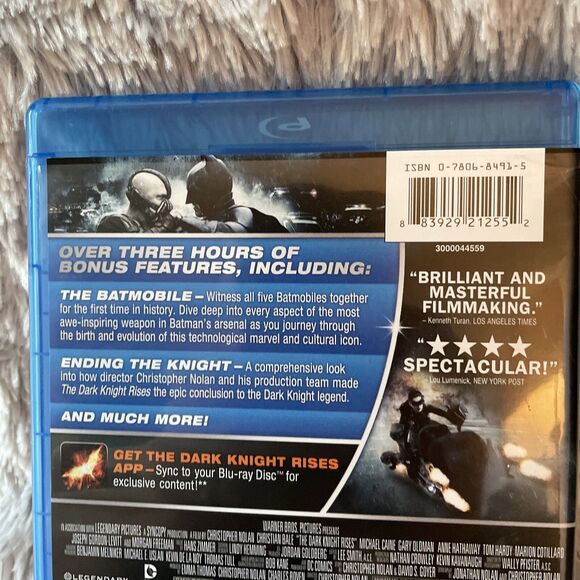 Dark Knight Rises (Blu-ray & DVD, 2012) 3 Disc Set Special Features Batman - Picture 4 of 16